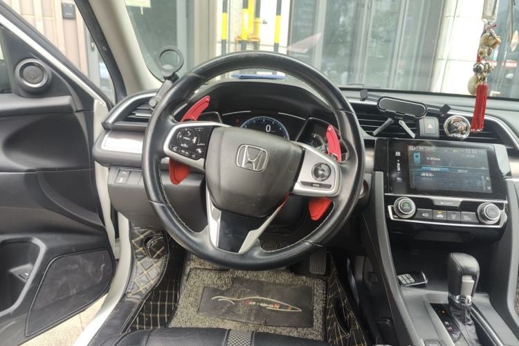 Used Honda Civic 2019 220TURBO CVT Power Edition China VI Emission Standard Steering Wheel