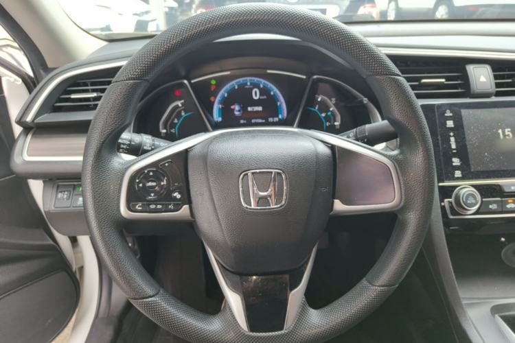 Used Honda Civic 2019 220TURBO CVT Dynamic Edition China VI Steering Wheel