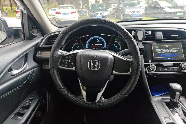 Used Honda Civic 2019 220TURBO CVT Dynamic Edition China VI Steering Wheel