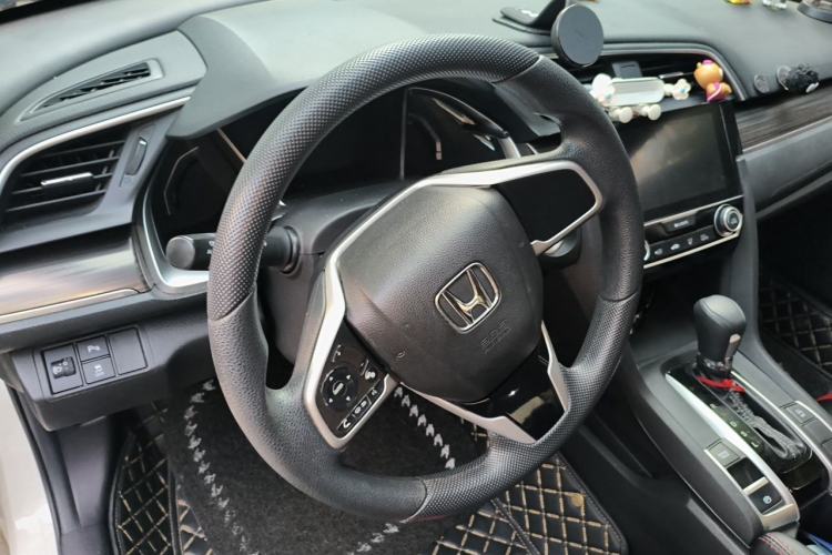 Used Honda Civic 2019 220TURBO CVT Dynamic Edition China VI Steering Wheel