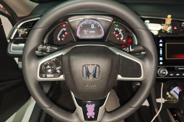 Used Honda Civic 2019 220TURBO CVT Dynamic Edition China VI Emission Standard Steering Wheel