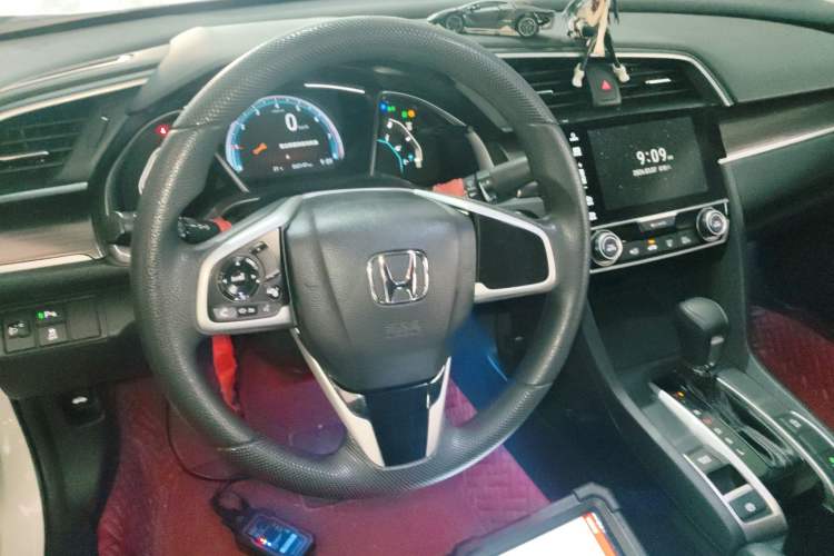 Used Honda Civic 2019 220TURBO CVT Dynamic Edition China VI Steering Wheel
