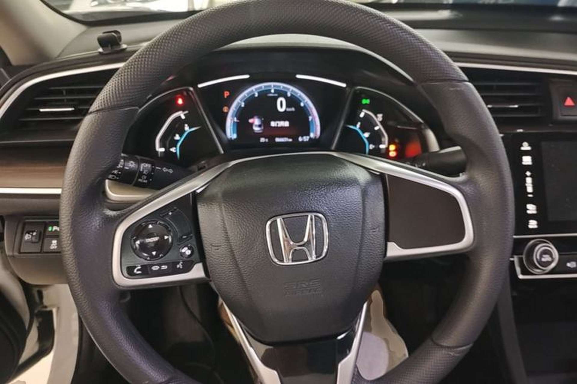 Used Honda Civic 2019 220TURBO CVT Dynamic Edition China VI Steering Wheel