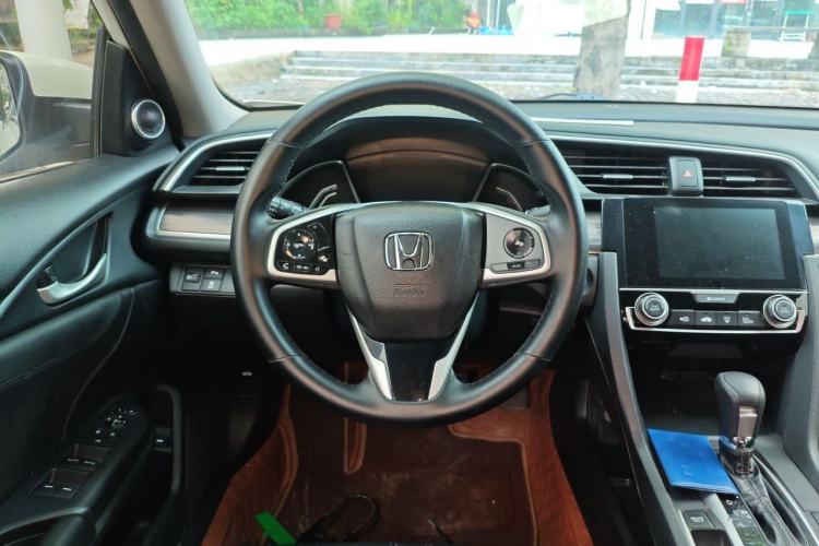 Used Honda Civic 2019 220TURBO CVT Dynamic Edition China VI Steering Wheel