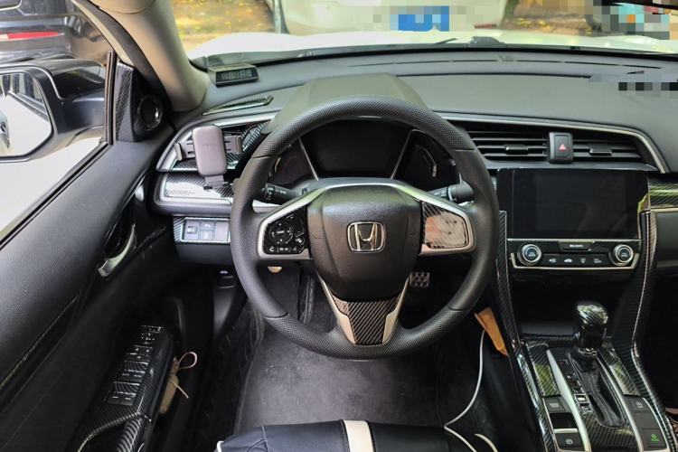 Used Honda Civic 2019 220TURBO CVT Dynamic Edition China VI Emission Standard Steering Wheel