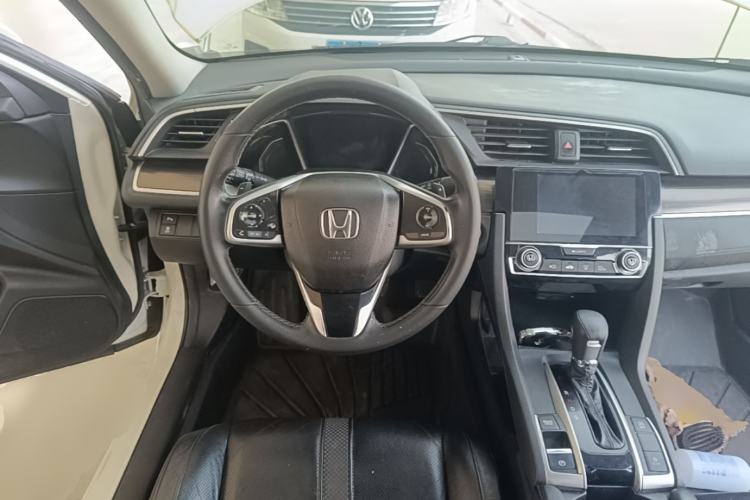 Used Honda Civic 2019 220TURBO CVT Power Edition China VI Emission Standard Steering Wheel