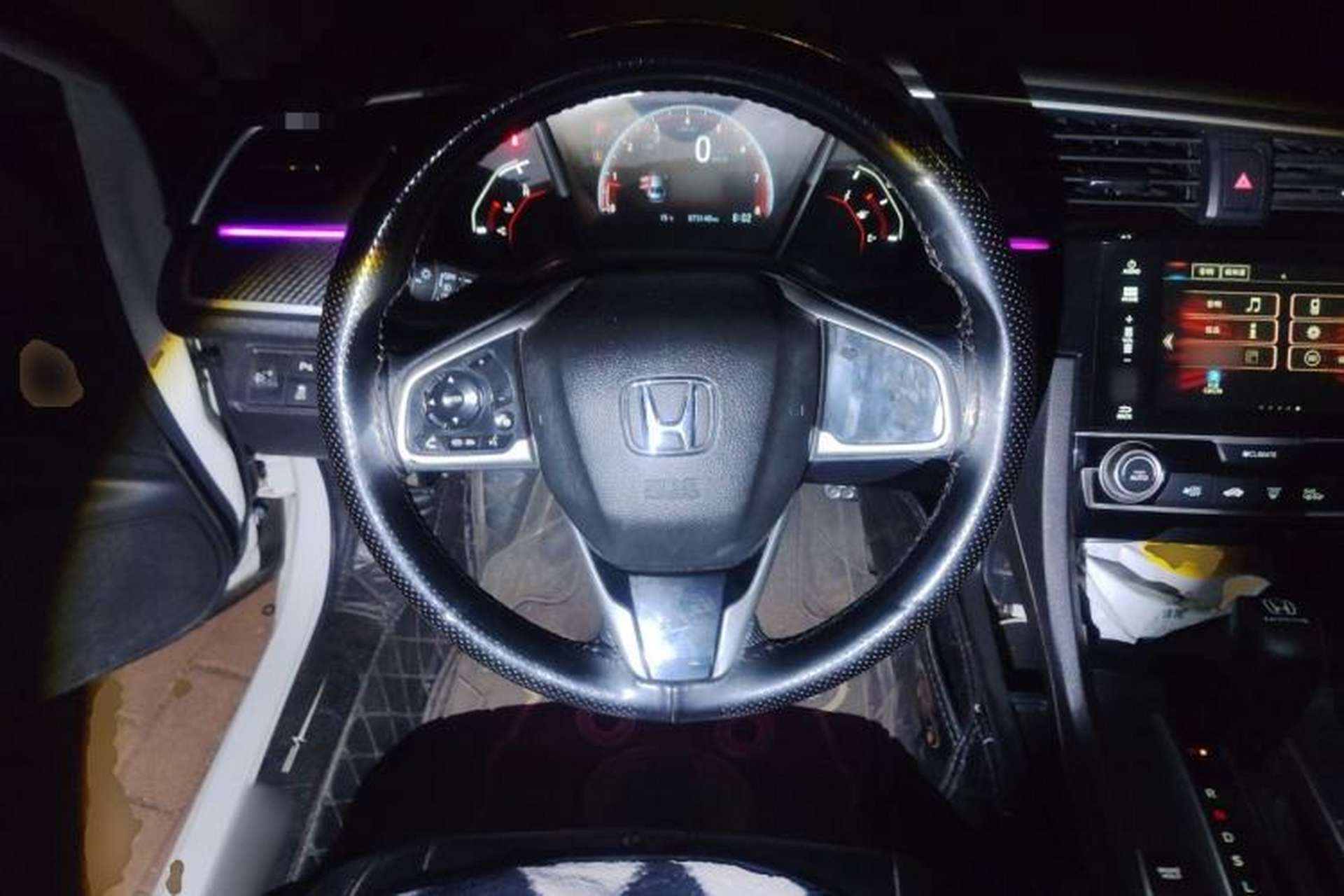 Used Honda Civic 2019 220TURBO CVT Dynamic Edition China VI Emission Standard Steering Wheel