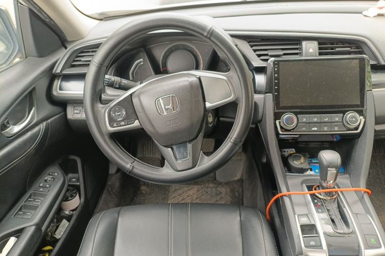 Used Honda Civic 2019 180TURBO CVT Shangyue Edition China V Emission Standard Steering Wheel