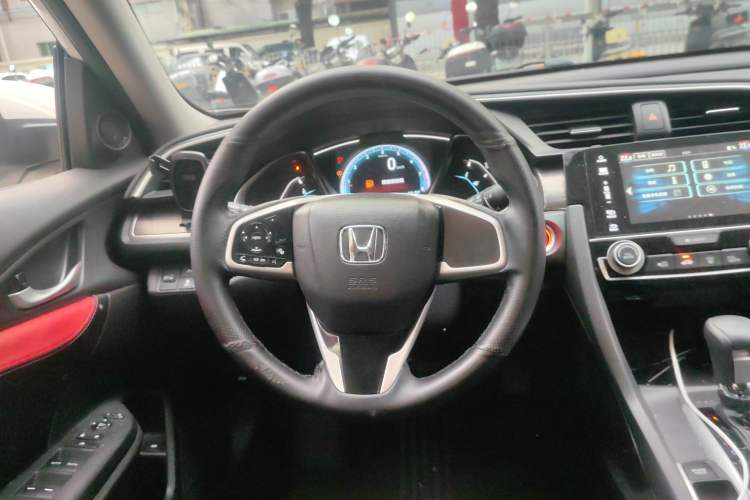 Used Honda Civic 2019 220TURBO CVT Dynamic Edition China VI Steering Wheel