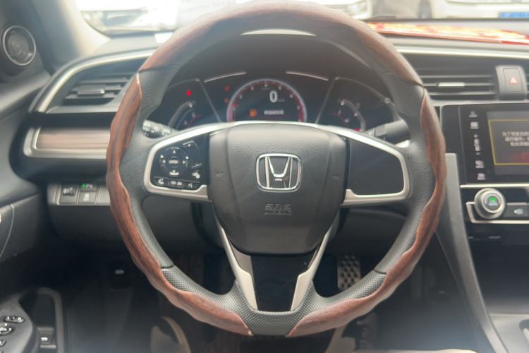 Used Honda Civic 2019 220TURBO CVT Dynamic Edition China VI Emission Standard Steering Wheel