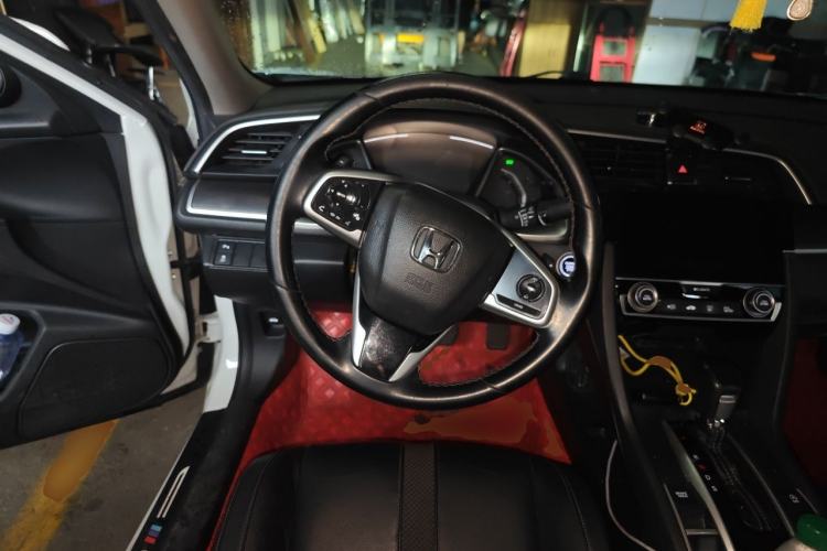 Used Honda Civic 2019 220TURBO CVT Power Edition China VI Emission Standard Steering Wheel