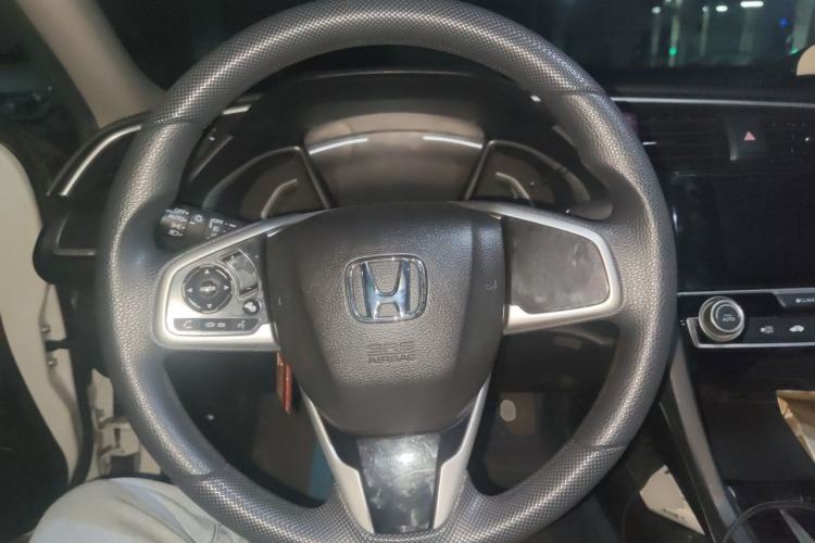 Used Honda Civic 2019 220TURBO CVT Dynamic Edition China VI Steering Wheel