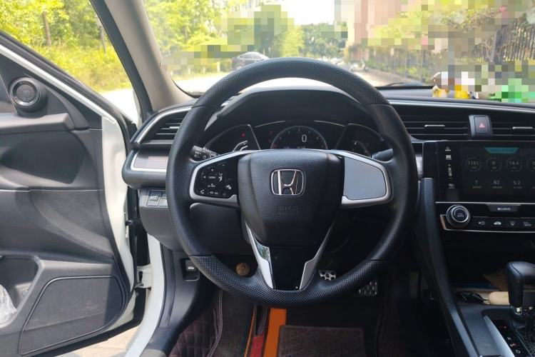 Used Honda Civic 2019 220TURBO CVT Dynamic Edition China V Emission Standard Steering Wheel