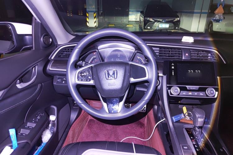 Used Honda Civic 2019 220TURBO CVT Dynamic Edition China VI Emission Standard Steering Wheel