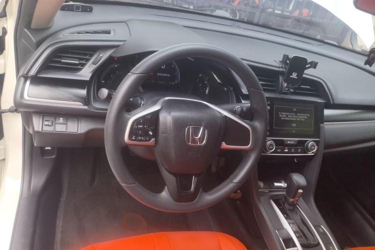 Used Honda Civic 2019 180TURBO CVT Shangqing Edition China VI Steering Wheel