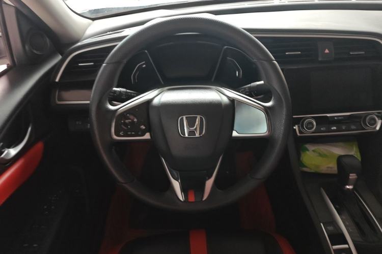 Used Honda Civic 2019 220TURBO CVT Dynamic Edition China VI Steering Wheel