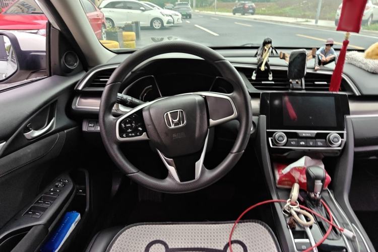 Used Honda Civic 2019 220TURBO CVT Dynamic Edition China V Steering Wheel
