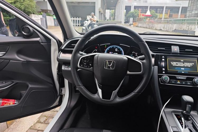Used Honda Civic 2019 220TURBO CVT Dynamic Edition China VI Steering Wheel