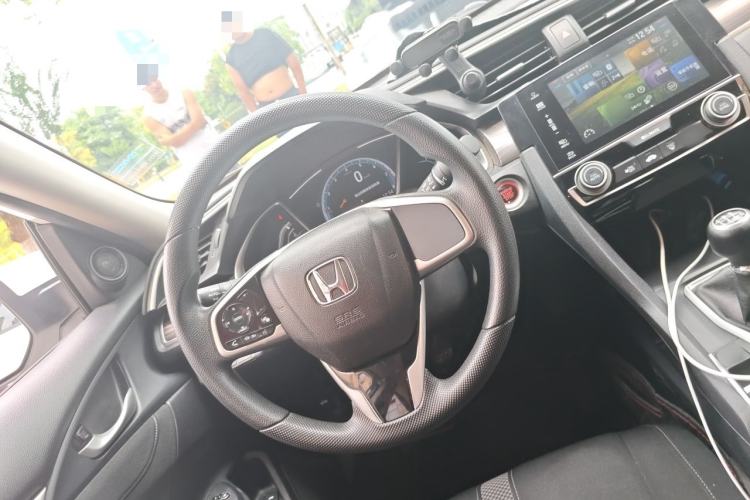 Used Honda Civic 2019 220TURBO Manual Jinkong Edition China VI Steering Wheel