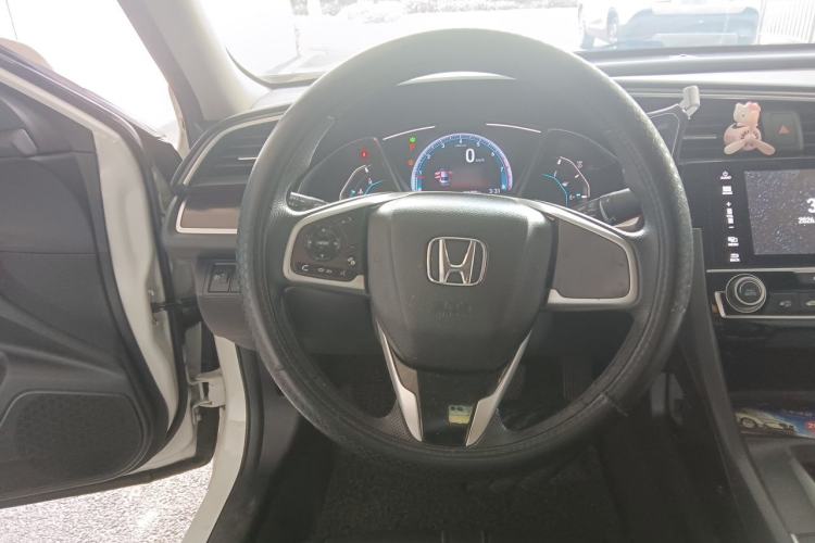 Used Honda Civic 2019 220TURBO CVT Dynamic Edition China V Steering Wheel