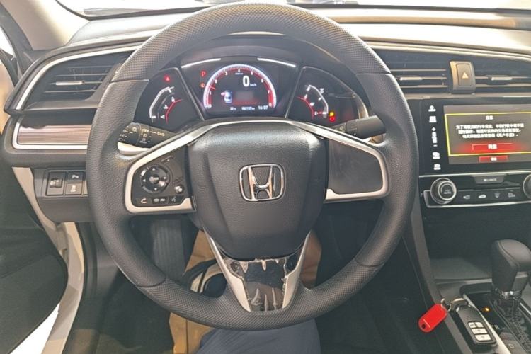 Used Honda Civic 2019 220TURBO CVT Dynamic Edition China VI Emission Standard Steering Wheel