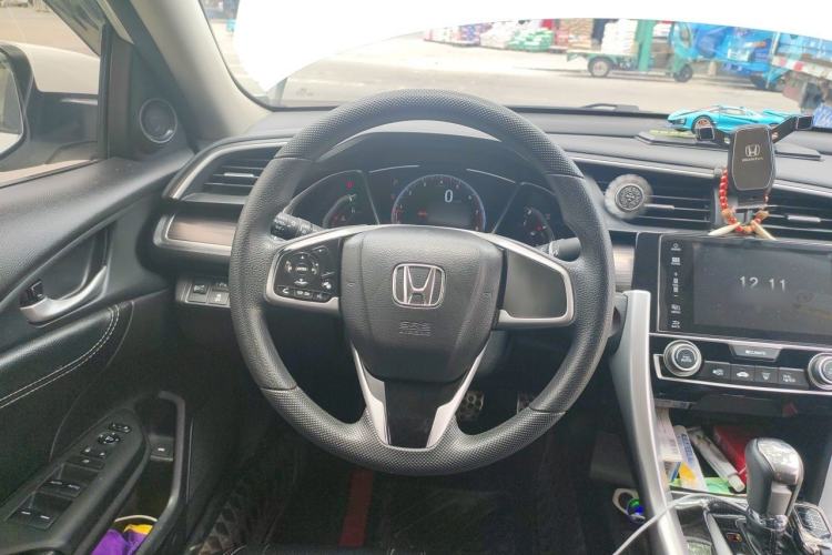 Used Honda Civic 2019 220TURBO CVT Dynamic Edition China VI Emission Standard Steering Wheel