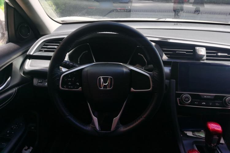 Used Honda Civic 2019 220TURBO CVT Dynamic Edition China VI Steering Wheel