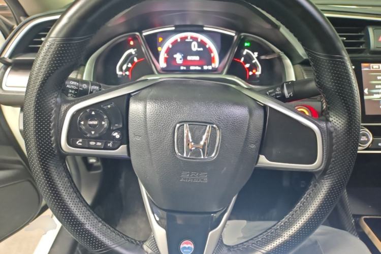 Used Honda Civic 2019 220TURBO CVT Dynamic Edition China VI Emission Standard Steering Wheel