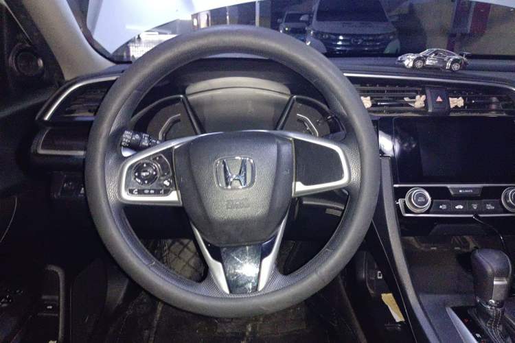 Used Honda Civic 2019 220TURBO CVT Dynamic Edition China VI Steering Wheel