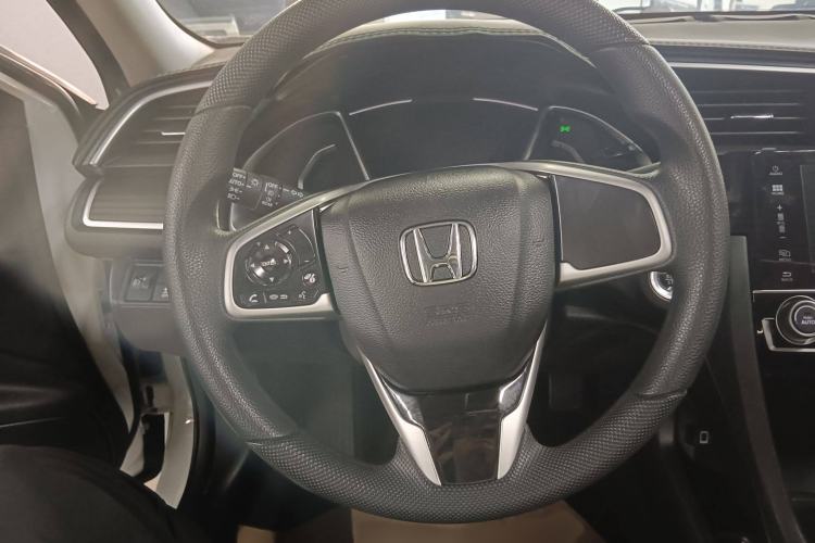 Used Honda Civic 2019 220TURBO CVT Dynamic Edition China VI Steering Wheel