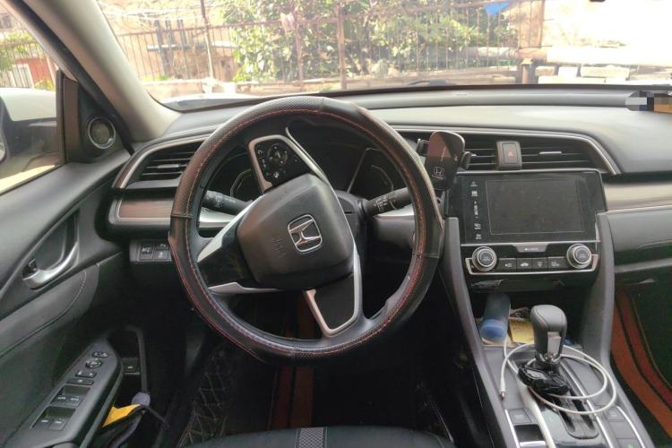 Used Honda Civic 2019 220TURBO CVT Dynamic Edition China VI Steering Wheel