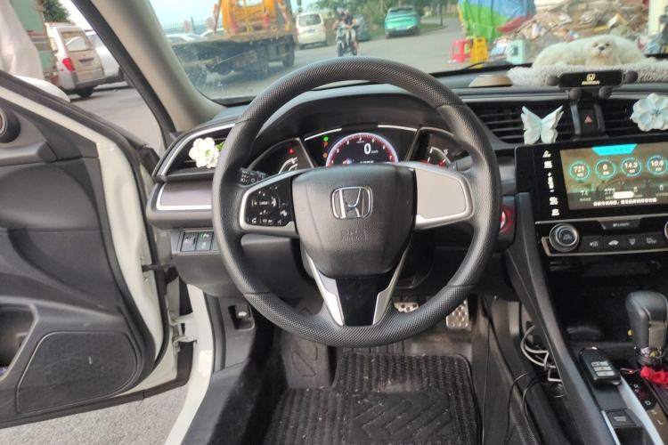 Used Honda Civic 2019 220TURBO CVT Dynamic Edition China V Emission Standard Steering Wheel