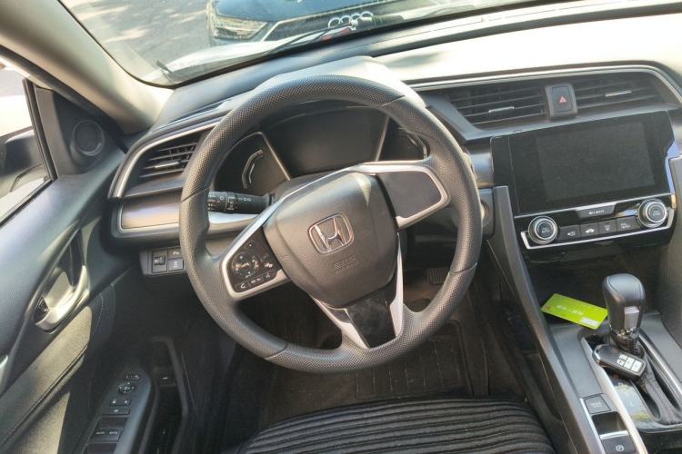 Used Honda Civic 2019 220TURBO CVT Dynamic Edition China VI Steering Wheel