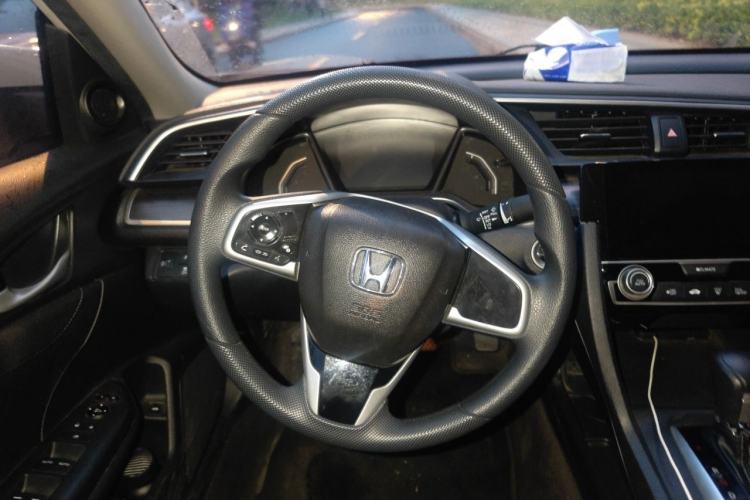 Used Honda Civic 2019 220TURBO CVT Dynamic Edition China VI Steering Wheel