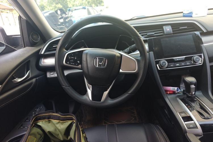 Used Honda Civic 2019 220TURBO CVT Dynamic Edition China VI Steering Wheel
