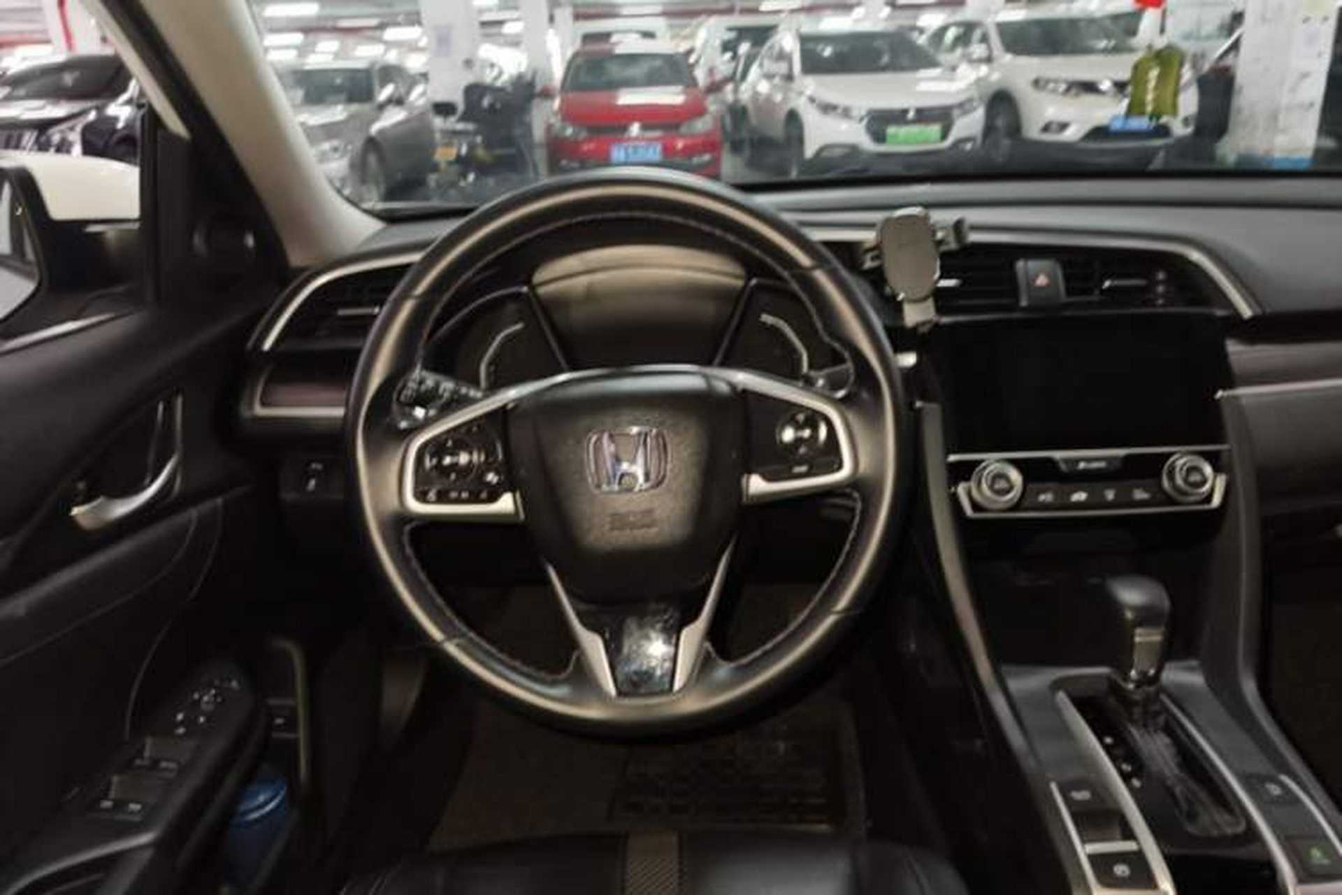Used Honda Civic 2019 220TURBO CVT Power Edition China VI Emission Standard Steering Wheel