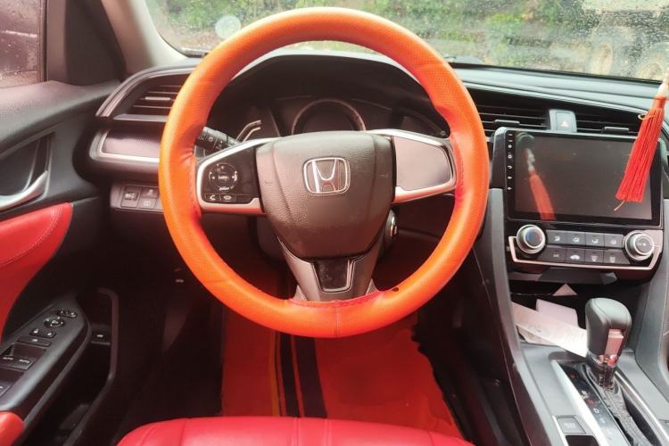 Used Honda Civic 2019 180TURBO CVT Shangyue Edition China V Emission Standard Steering Wheel