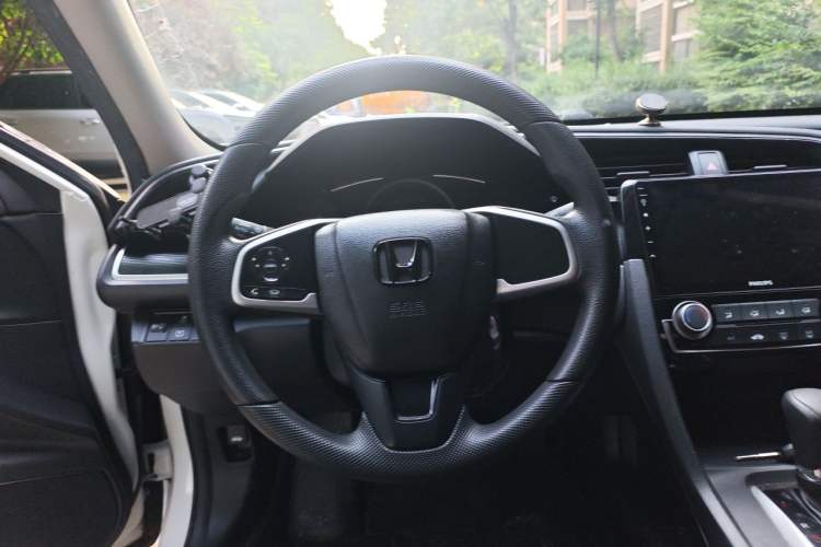 Used Honda Civic 2019 180TURBO CVT Shangyue Edition China VI Emission Standard Steering Wheel