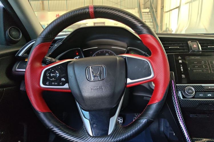 Used Honda Civic 2019 220TURBO CVT Dynamic Edition China VI Emission Standard Steering Wheel