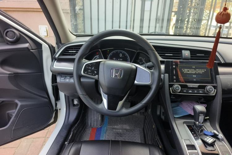 Used Honda Civic 2019 220TURBO CVT Dynamic Edition China V Steering Wheel