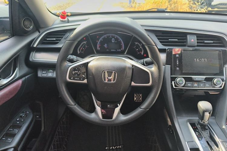 Used Honda Civic 2019 220TURBO CVT Dynamic Edition China V Emission Standard Steering Wheel