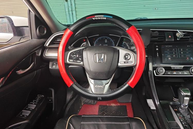 Used Honda Civic 2019 220TURBO CVT Power Edition China VI Emission Standard Steering Wheel