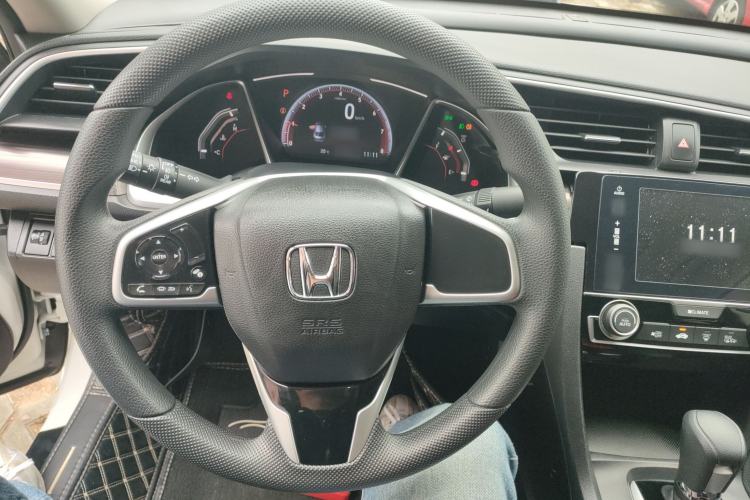 Used Honda Civic 2019 220TURBO CVT Dynamic Edition China VI Emission Standard Steering Wheel