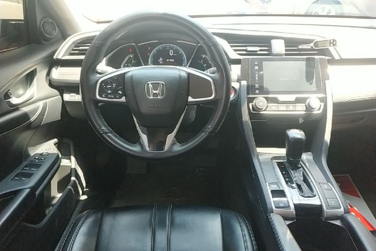 Used Honda Civic 2019 220TURBO CVT Dynamic Edition China VI Steering Wheel