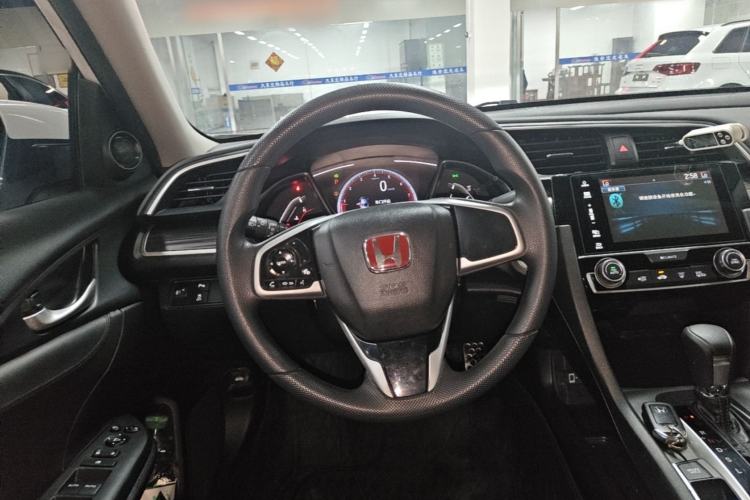Used Honda Civic 2019 220TURBO CVT Dynamic Edition China VI Emission Standard Steering Wheel