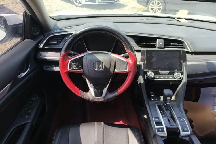 Used Honda Civic 2019 220TURBO CVT Dynamic Edition China VI Steering Wheel