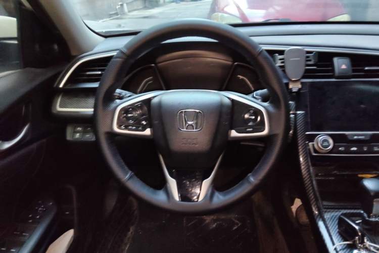 Used Honda Civic 2019 220TURBO CVT Power Edition China VI Emission Standard Steering Wheel