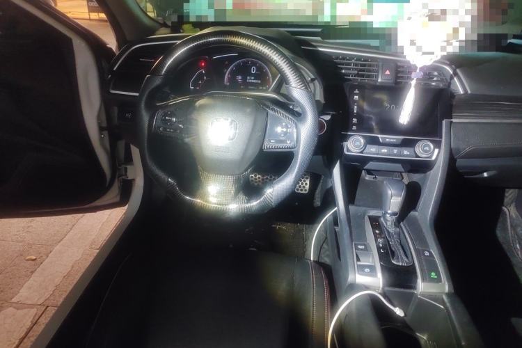 Used Honda Civic 2019 220TURBO CVT Dynamic Edition China VI Emission Standard Steering Wheel