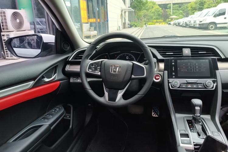 Used Honda Civic 2019 220TURBO CVT Dynamic Edition China VI Emission Standard Steering Wheel