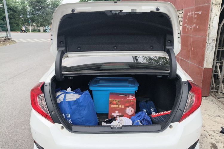 Used Honda Civic 2019 220TURBO CVT Power Edition China VI Emission Standard Trunk